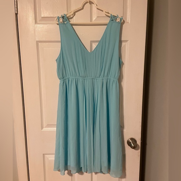 Torrid pleated Chiffon Dress - Picture 5 of 9